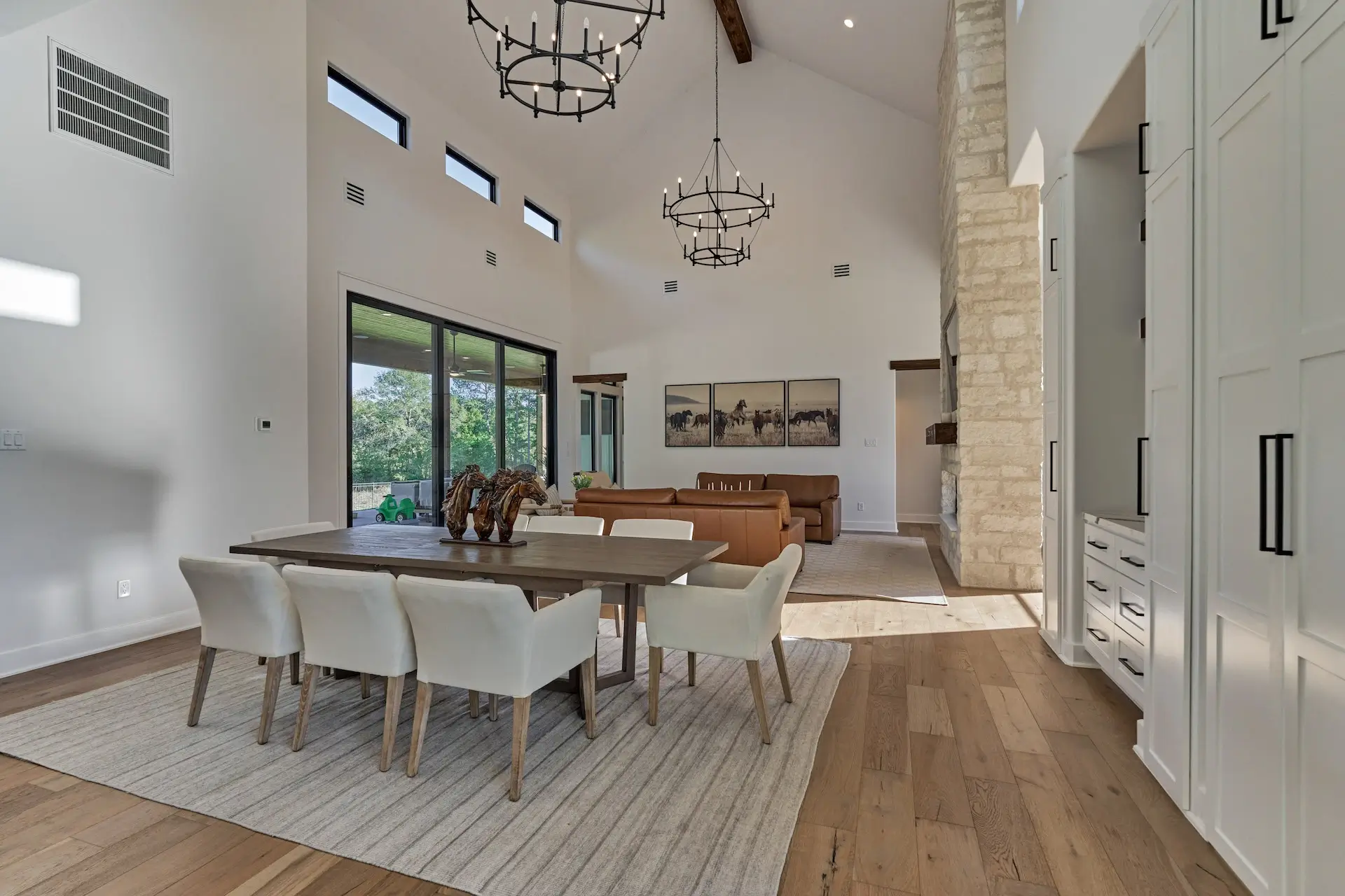contact souther luxury realty